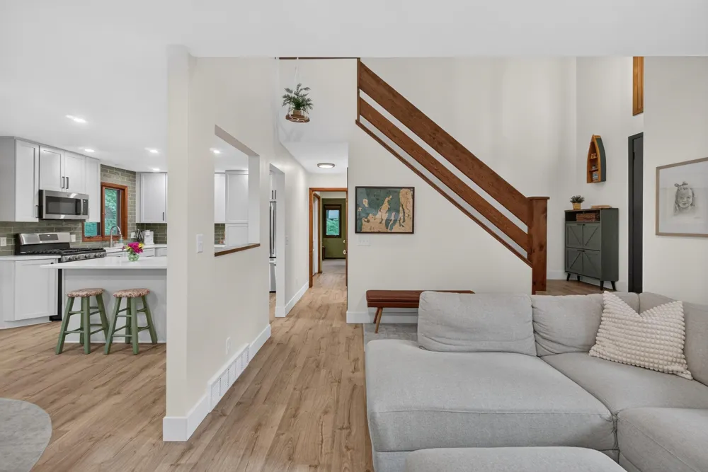 3552 Lookout Point East Bay Township, MI 49686