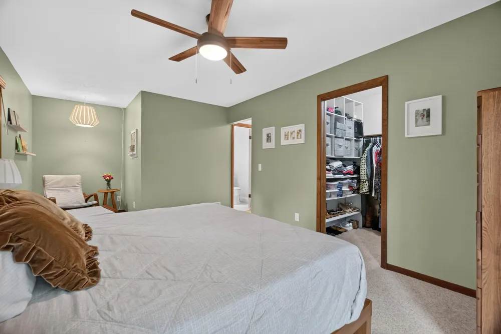 3552 Lookout Point East Bay Township, MI 49686