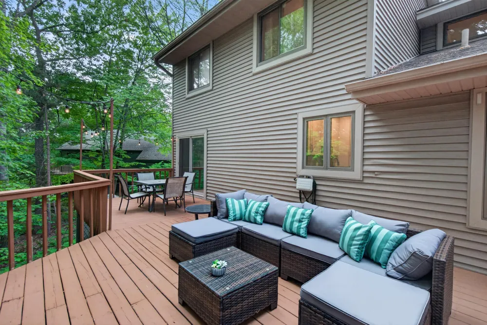 3552 Lookout Point East Bay Township, MI 49686