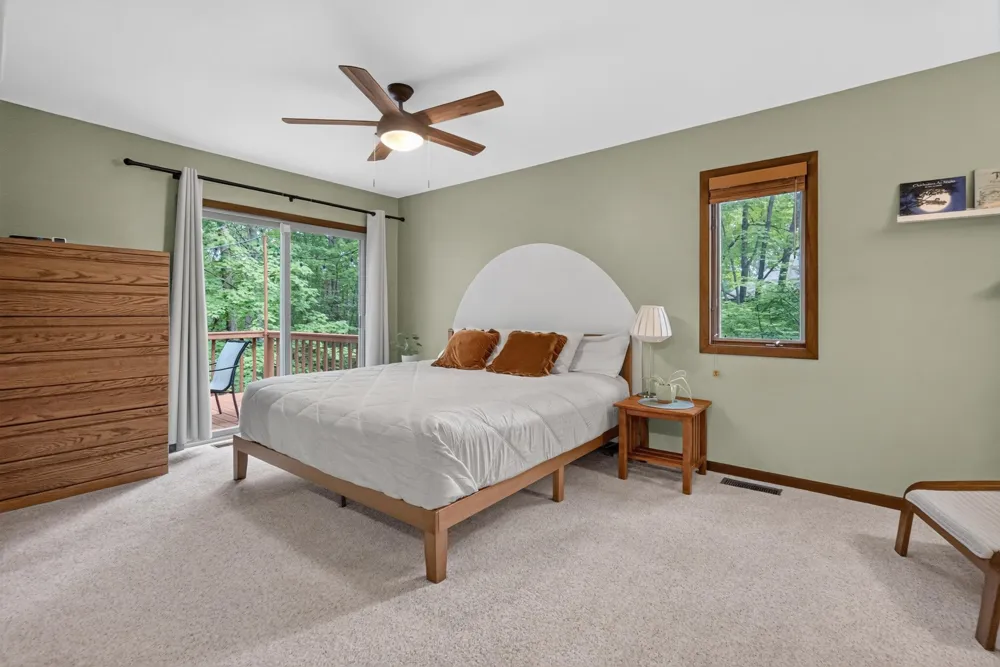 3552 Lookout Point East Bay Township, MI 49686