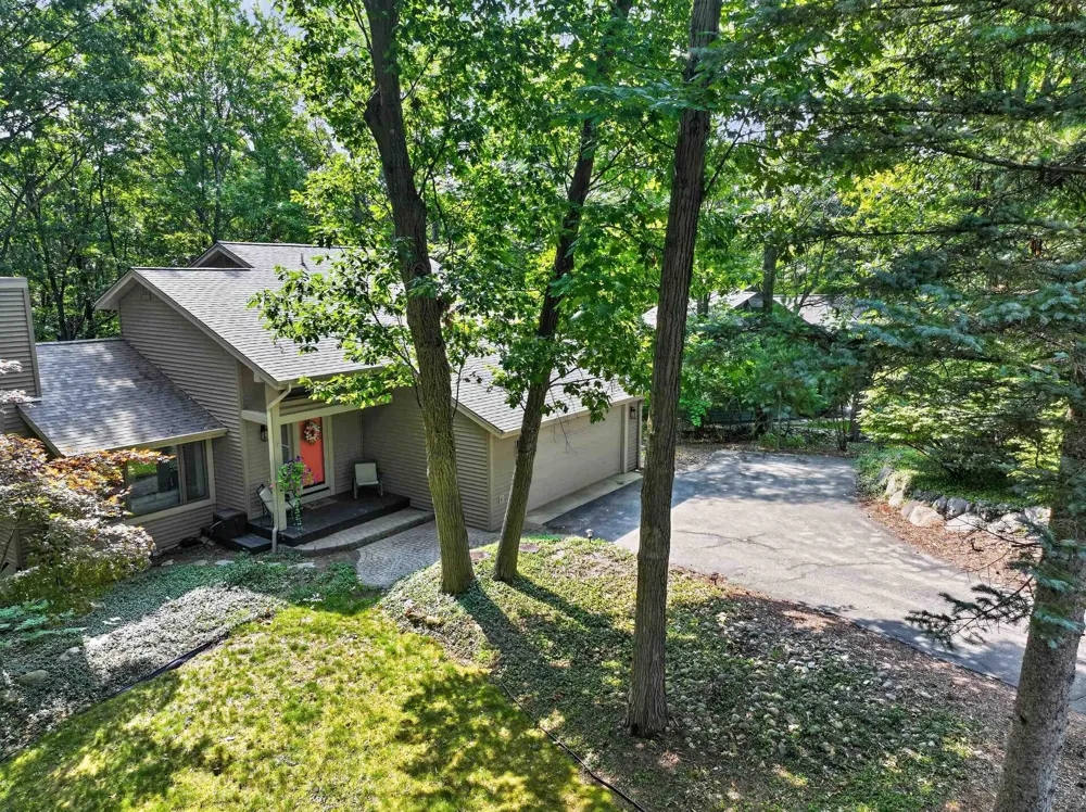 3552 Lookout Point East Bay Township, MI 49686