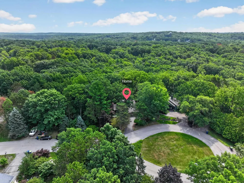 3552 Lookout Point East Bay Township, MI 49686