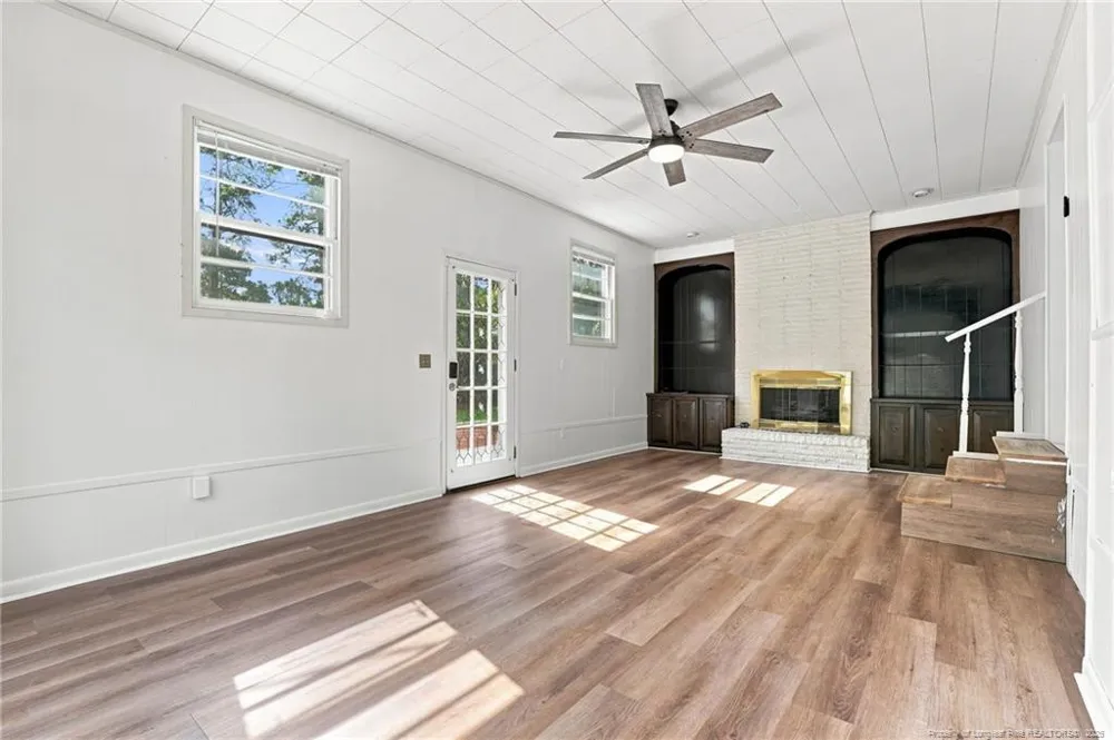 13280 Blues Farm Road Laurinburg, NC 28396