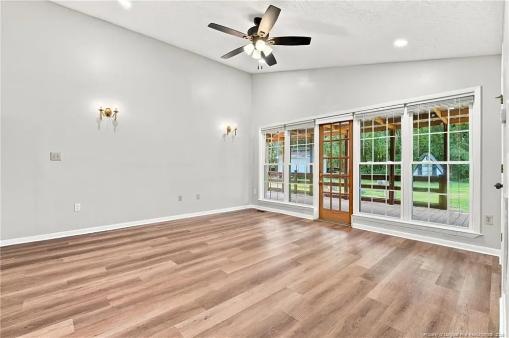 13280 Blues Farm Road Laurinburg, NC 28396