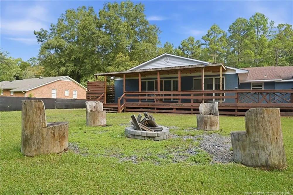 13280 Blues Farm Road Laurinburg, NC 28396