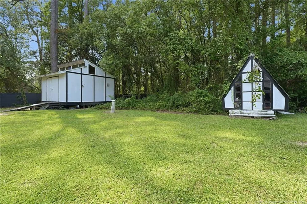 13280 Blues Farm Road Laurinburg, NC 28396
