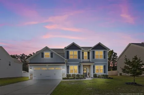 4425 Narrow Pine Court