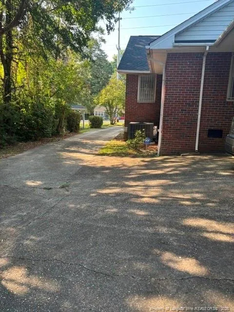 422 Langdon Street Fayetteville, NC 28301