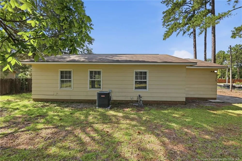 1705 Sand Hill Road Hope Mills, NC 28348