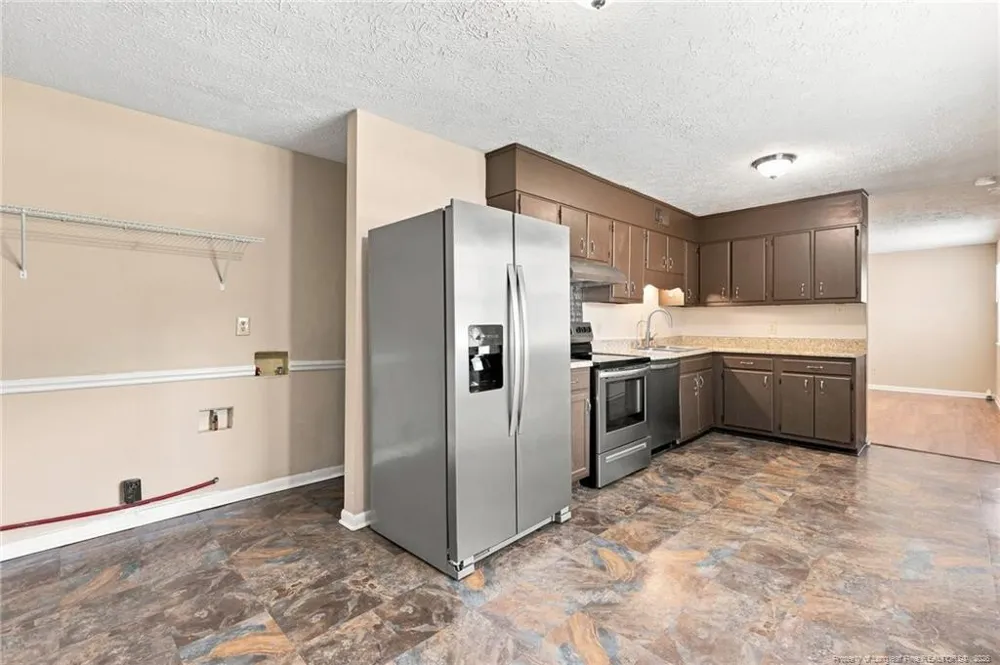 1705 Sand Hill Road Hope Mills, NC 28348