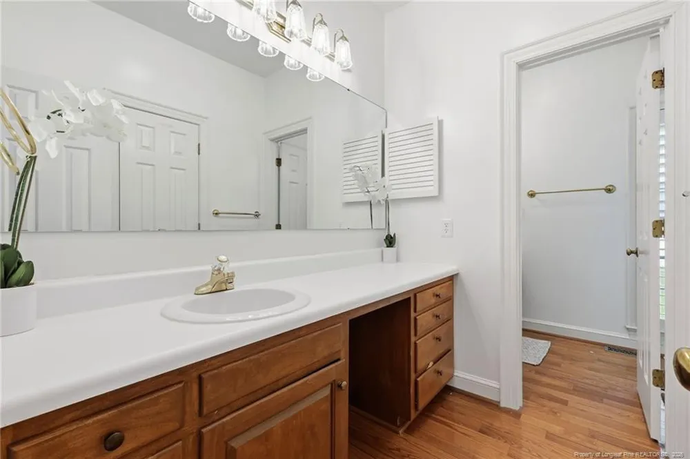 3525 Prestwick Drive Fayetteville, NC 28303