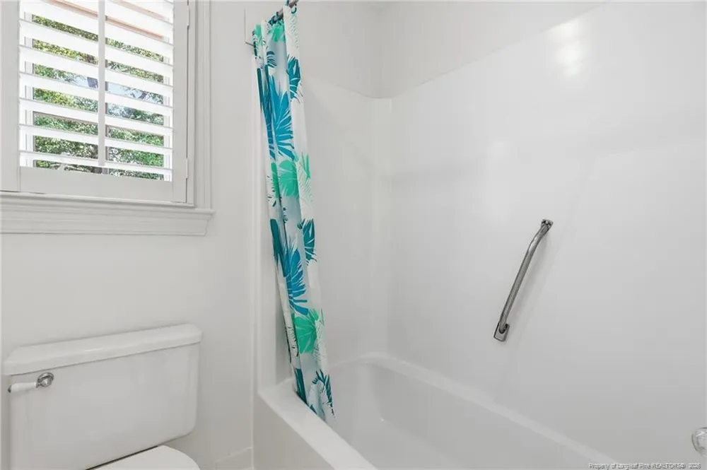 3525 Prestwick Drive Fayetteville, NC 28303