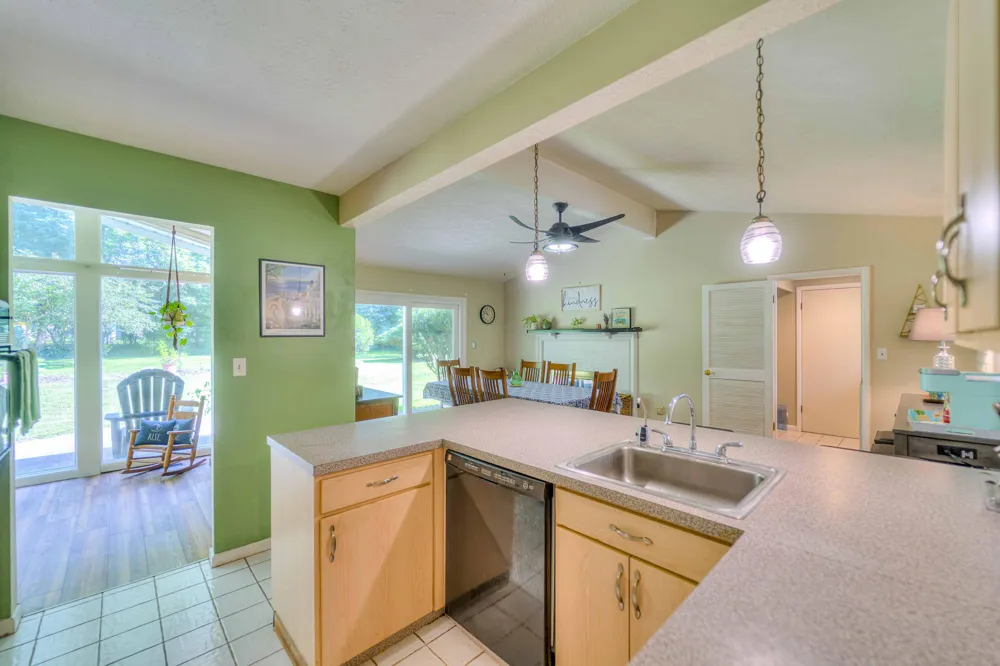 1844 Walmont Road Jackson, MI 49203