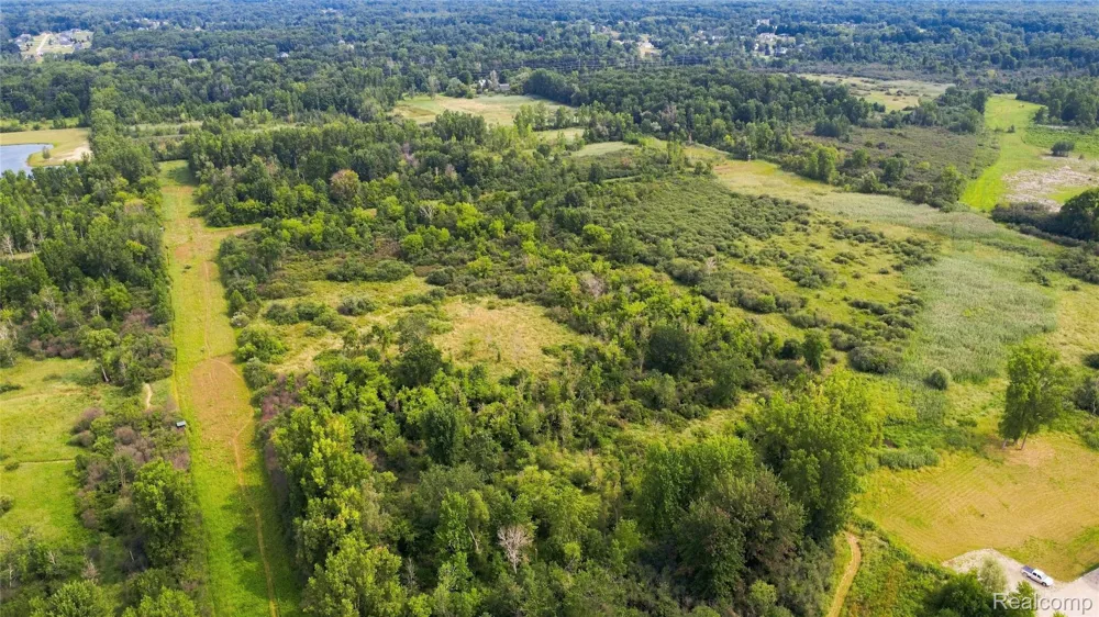 1705 S Sashabaw Road Brandon Charter Township, MI 48462