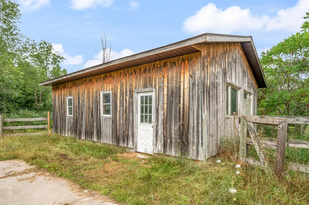 6373 19 Mile Road Chippewa Township, MI 49305
