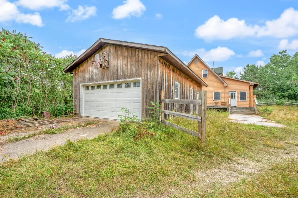 6373 19 Mile Road Chippewa Township, MI 49305