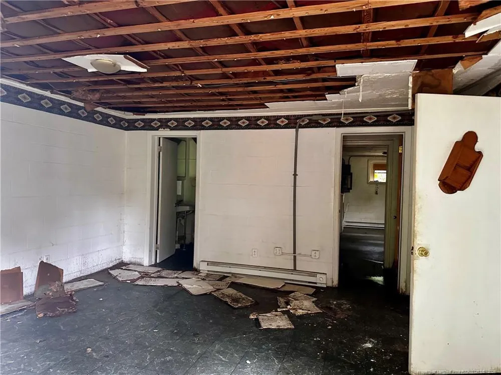 1130 W New Hampshire Avenue Southern Pines, NC 28387