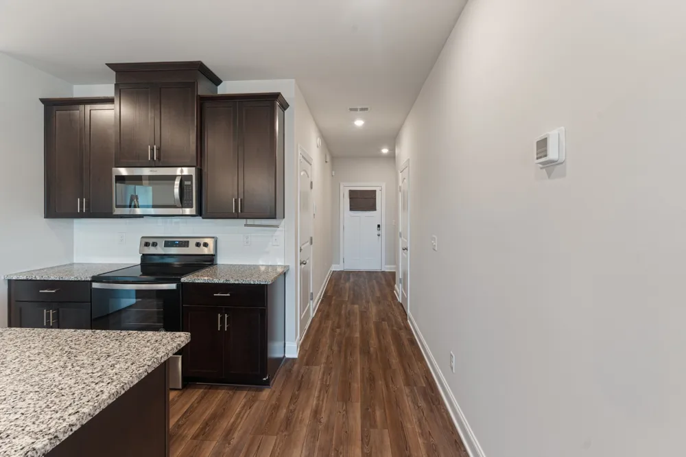 858 Longleaf Ln Columbia, TN 38401