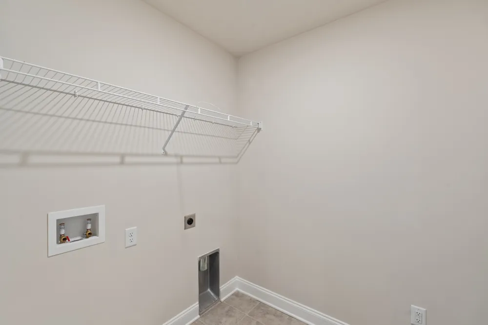 858 Longleaf Ln Columbia, TN 38401