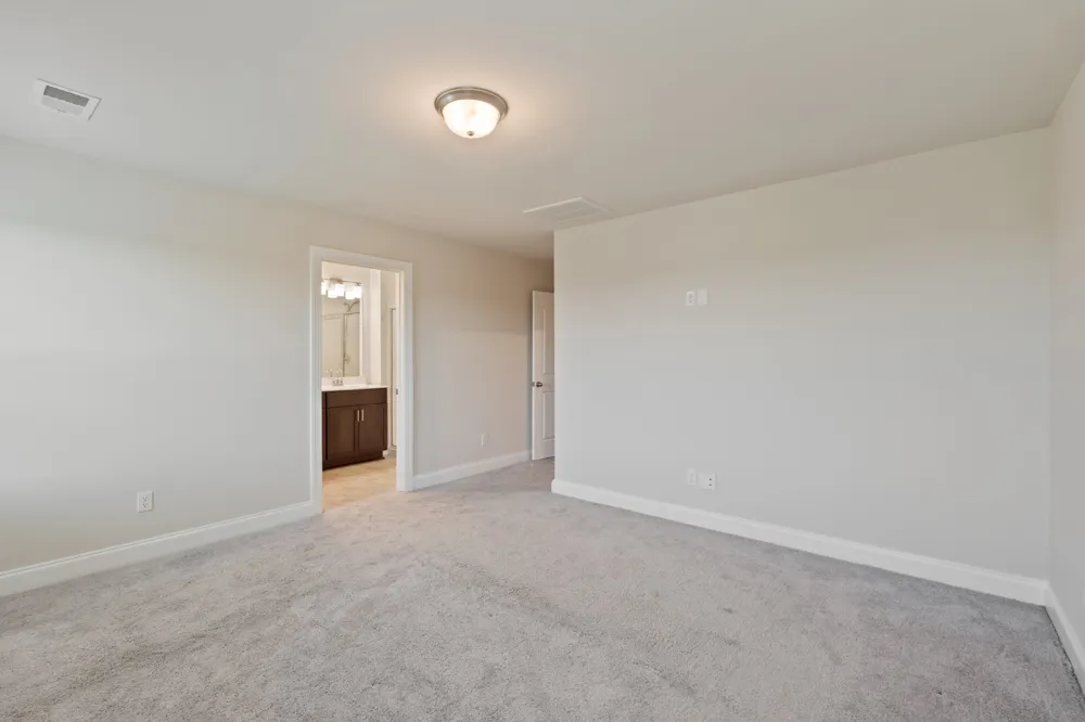 858 Longleaf Ln Columbia, TN 38401