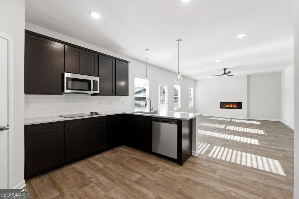8196 Riverchase DR Palmetto, GA 30268