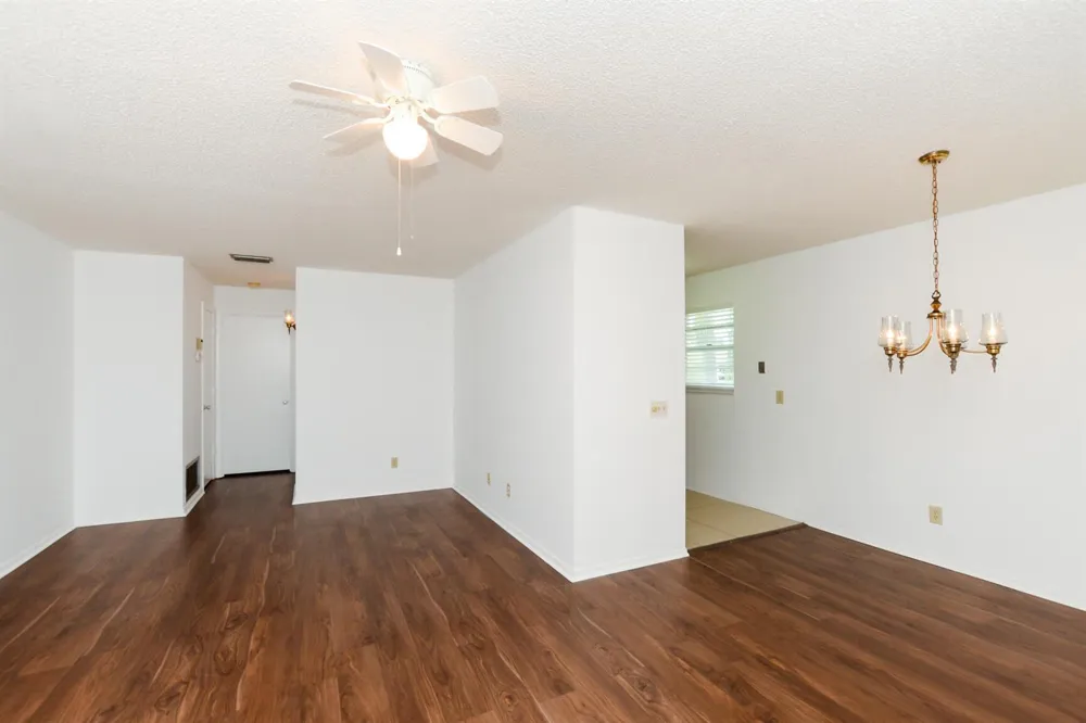 8 Lake Vista Trail Port St. Lucie, FL 34952
