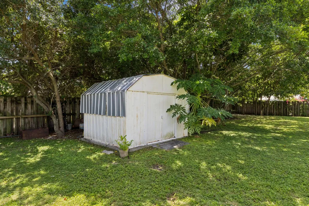 414 W Branch Street Lantana, FL 33462