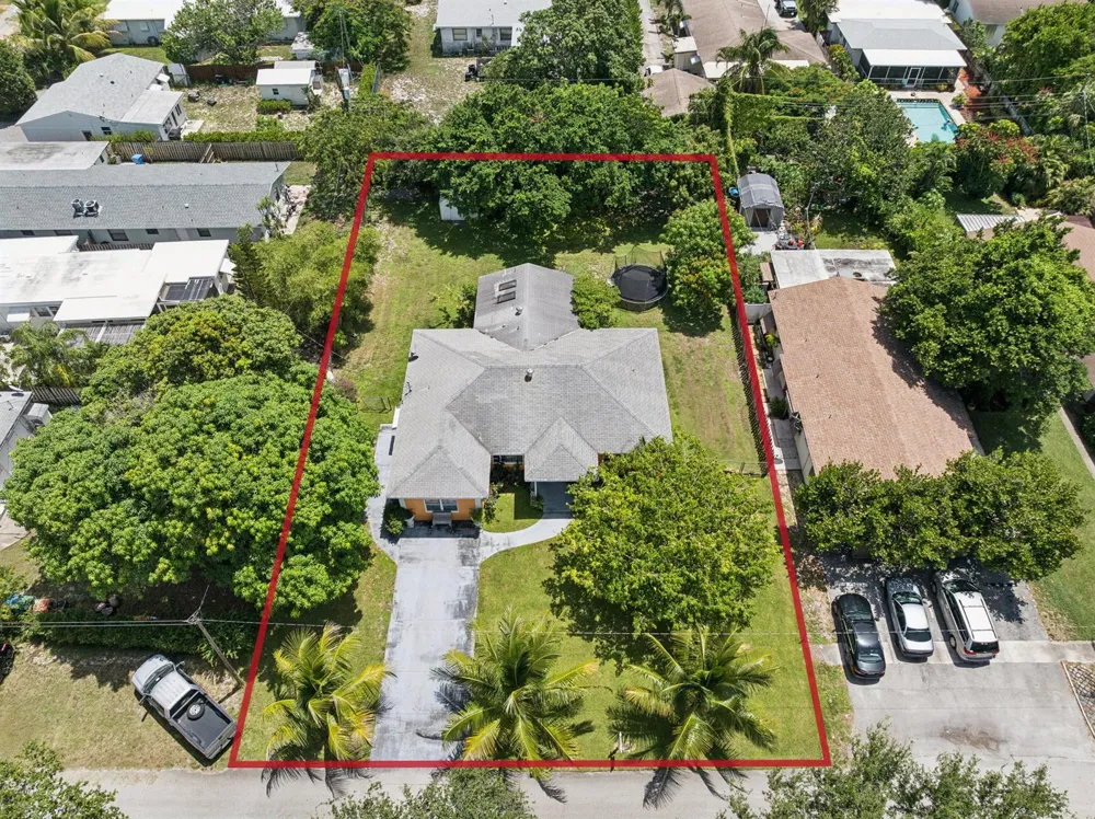 414 W Branch Street Lantana, FL 33462