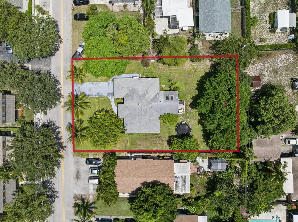 414 W Branch Street Lantana, FL 33462