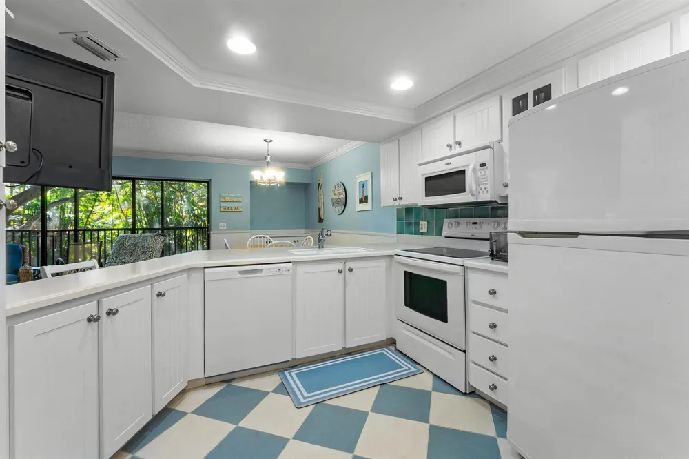 1605 S US HIGHWAY 1 #E204 Jupiter, FL 33477