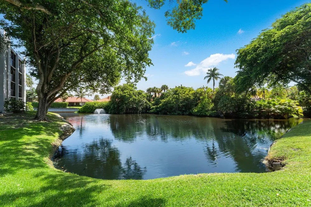 1605 S US HIGHWAY 1 #E204 Jupiter, FL 33477
