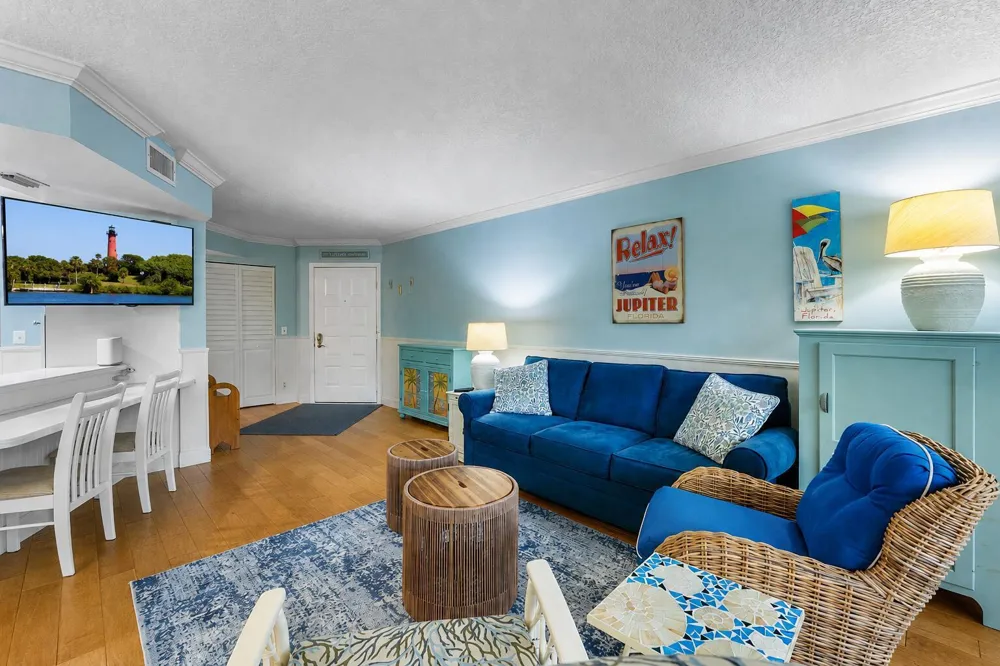 1605 S US HIGHWAY 1 #E204 Jupiter, FL 33477