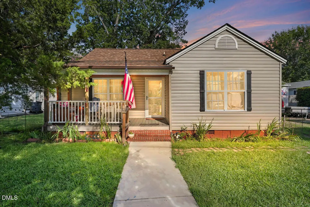 109 Twin City Street Dunn, NC 28334