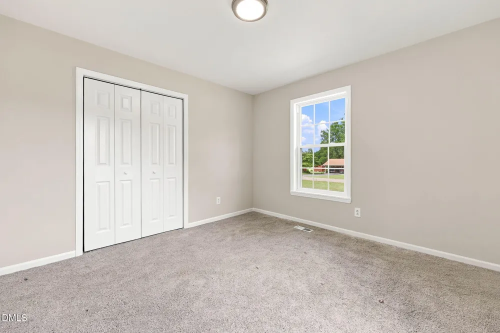 305 1st Street Broadway, NC 27505