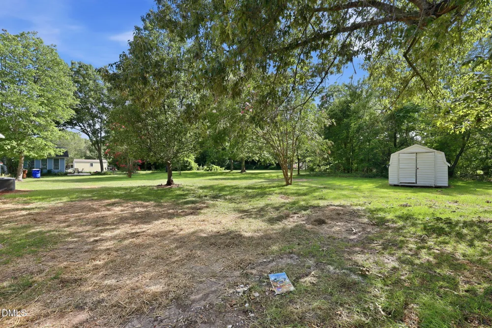 305 1st Street Broadway, NC 27505