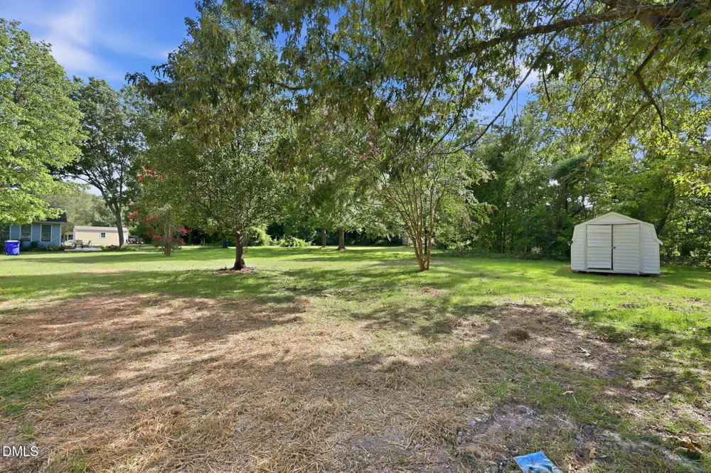 305 1st Street Broadway, NC 27505