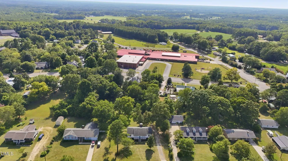 305 1st Street Broadway, NC 27505