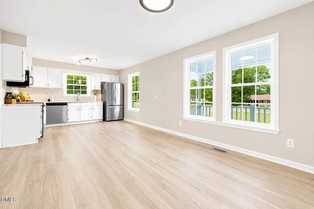305 1st Street Broadway, NC 27505