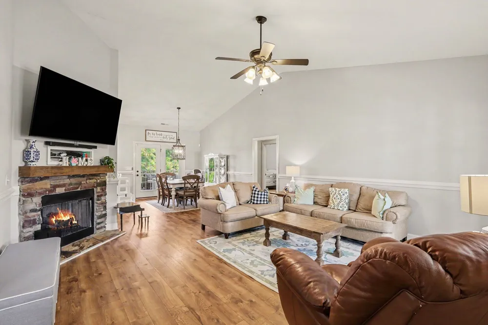 229 Tedpace Street Princeton, NC 27569
