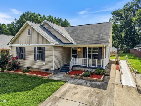 719 Lynn Road