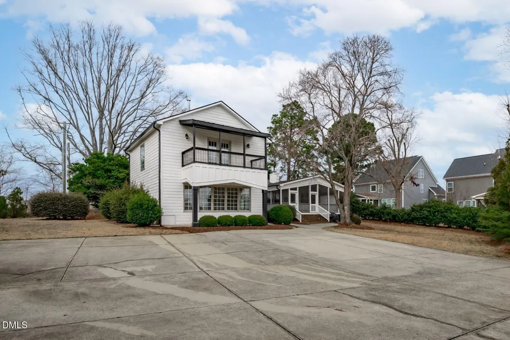 1508 Braden Overlook Court Apex, NC 27502