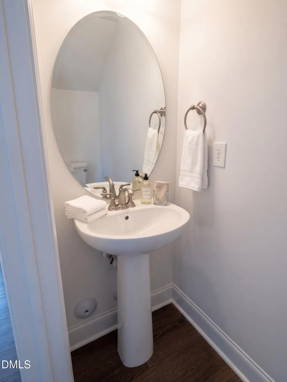 602 Market Grove Drive Wake Forest, NC 27587