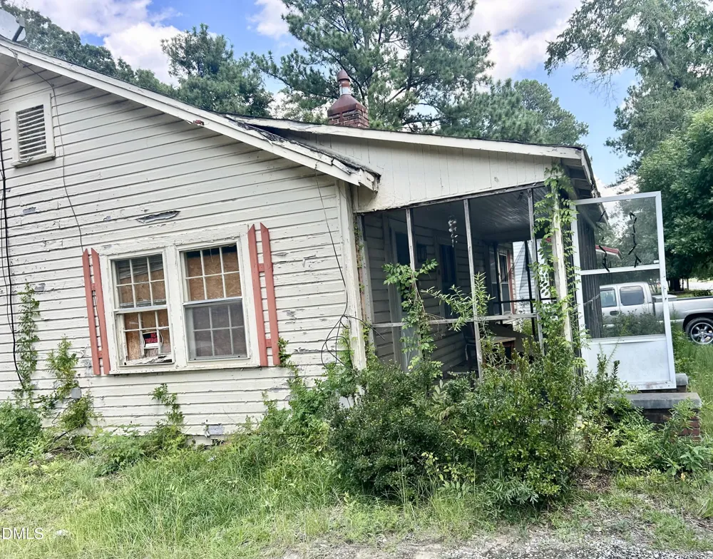 344 E Vance Street Laurinburg, NC 28352