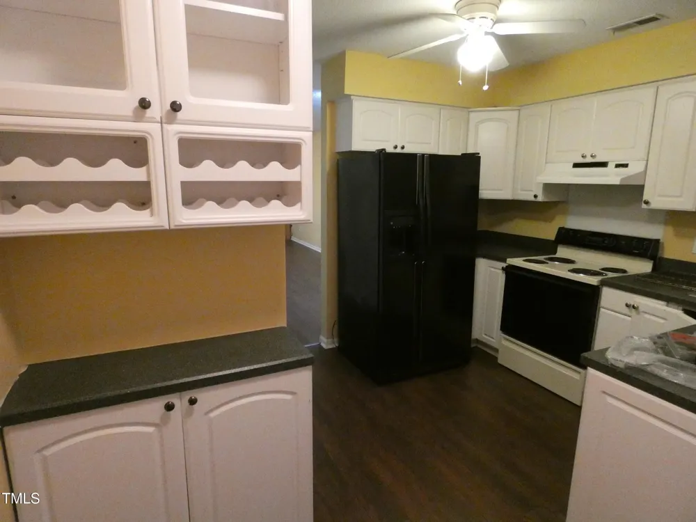 3605 Pine Knoll Drive Raleigh, NC 27604