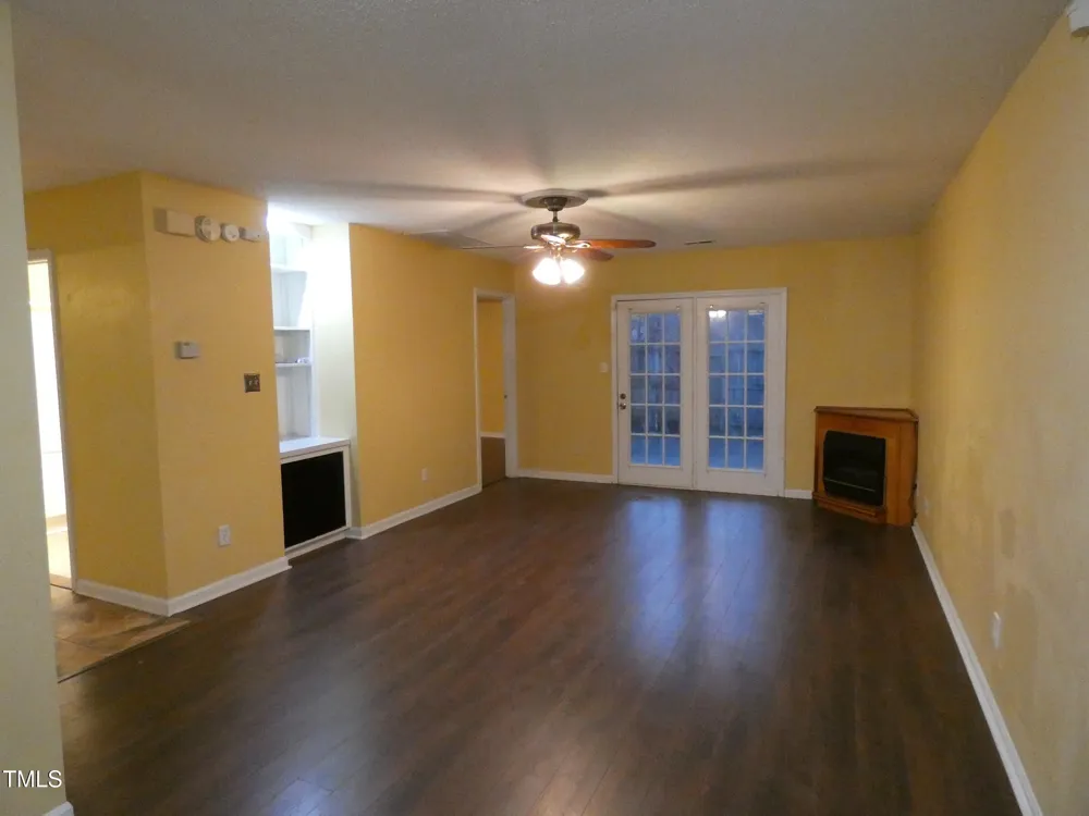 3605 Pine Knoll Drive Raleigh, NC 27604
