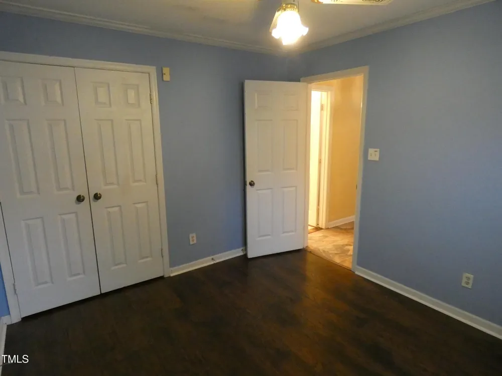 3605 Pine Knoll Drive Raleigh, NC 27604