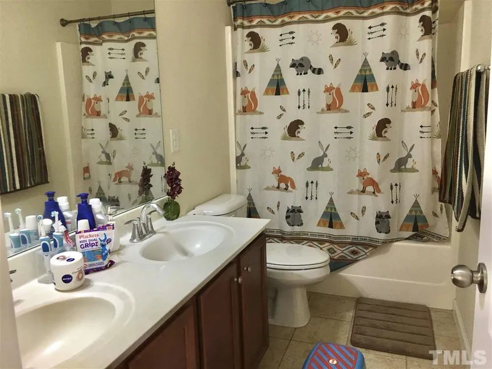 324 Windy Peak Loop Cary, NC 27519