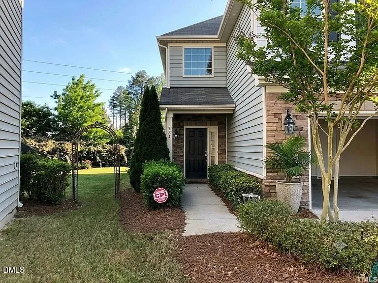 324 Windy Peak Loop Cary, NC 27519