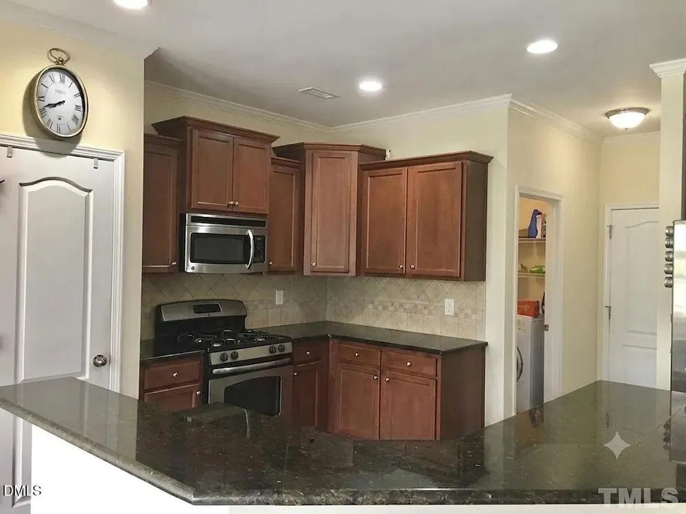 324 Windy Peak Loop Cary, NC 27519