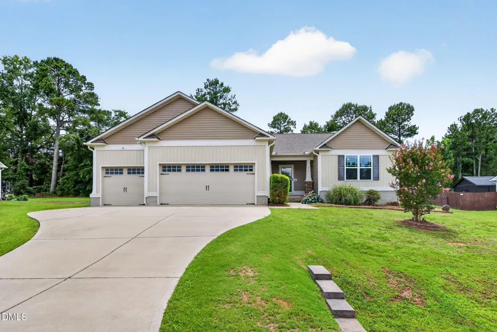 235 Highcroft Circle Benson, NC 27504